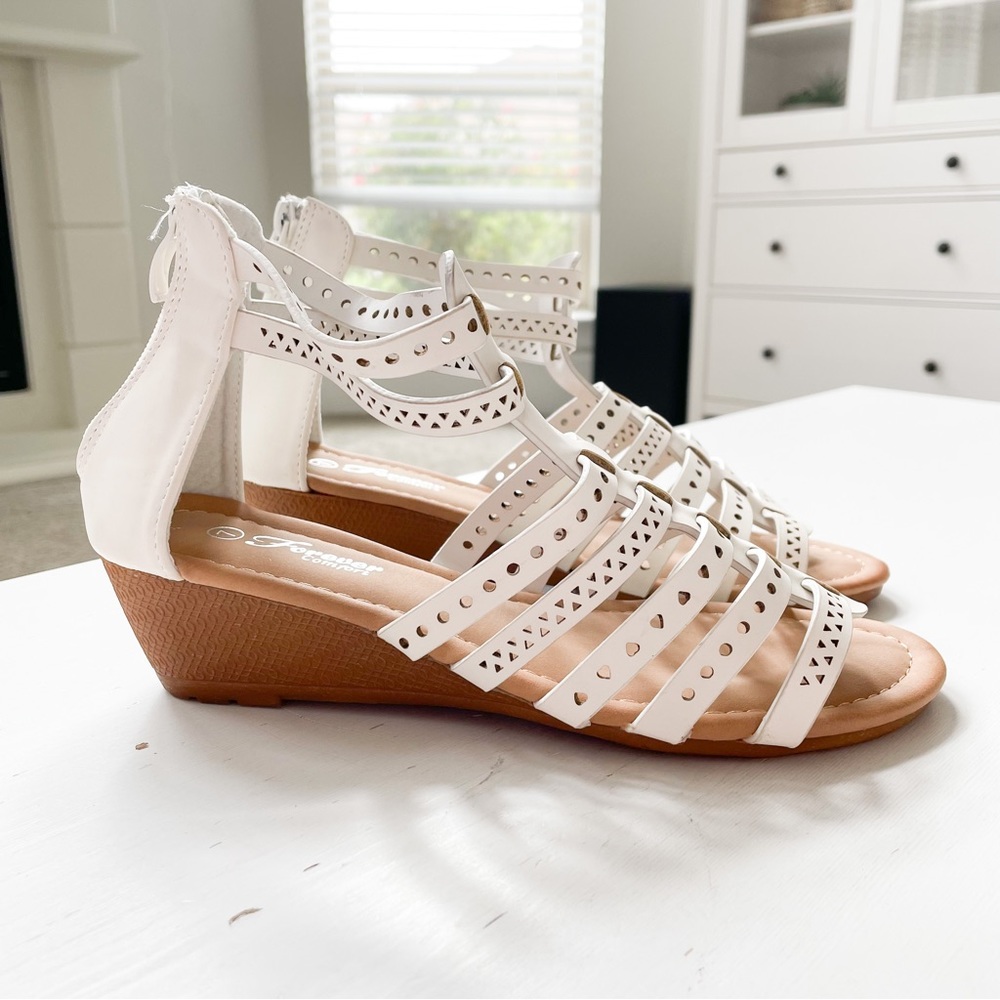 Forever Comfort White Wedge Strappy Sandal Laser-31 B6